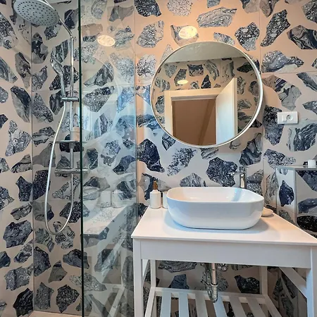 Mediterranean Oasis Seaside With Pool *