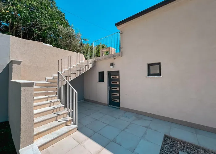 Mediterranean Oasis Seaside With Pool