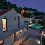 Mediterranean Oasis Seaside With Pool Villa
